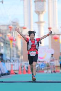 BIB: 2063
                            <button type="button" onclick="openModal(21815377)" class="btn btn-primary btn-sm float-right btn-popup" data-toggle="modal" data-target=".modal-high-quality">
                        <i class="fas fa-shopping-cart"></i> Add to Cart
                    </button>
                                            <button type="button" onclick="isThisMe(21815377, true)" class="btn btn-success btn-sm float-right btn-popup btn-isme hidden" data-toggle="tooltip" data-placement="bottom" title="นี่คือรูปของคุณใช่ไหม คลิกที่นี่เพื่อเอาเข้าอัลบั้ม">
                        <i class="fas fa-plus"></i> Add to album
                    </button>
                    <button type="button" onclick="isThisMe(21815377, false)" class="btn btn-warning btn-sm float-right btn-popup btn-isnotme hidden">
                        <i class="fas fa-ban"></i> Remove from album
                    </button>